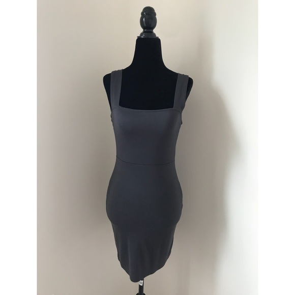 H&M Dresses & Skirts - H&M mini dress